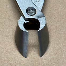 Yagimitsu: <br> Grentang