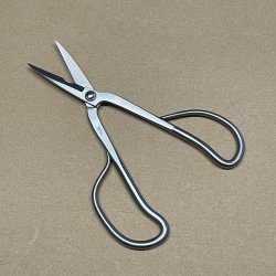 Ryuga: <br> Bonsai-Saks, 3 i 1