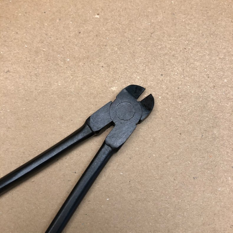 Starter: <br> Wiretang