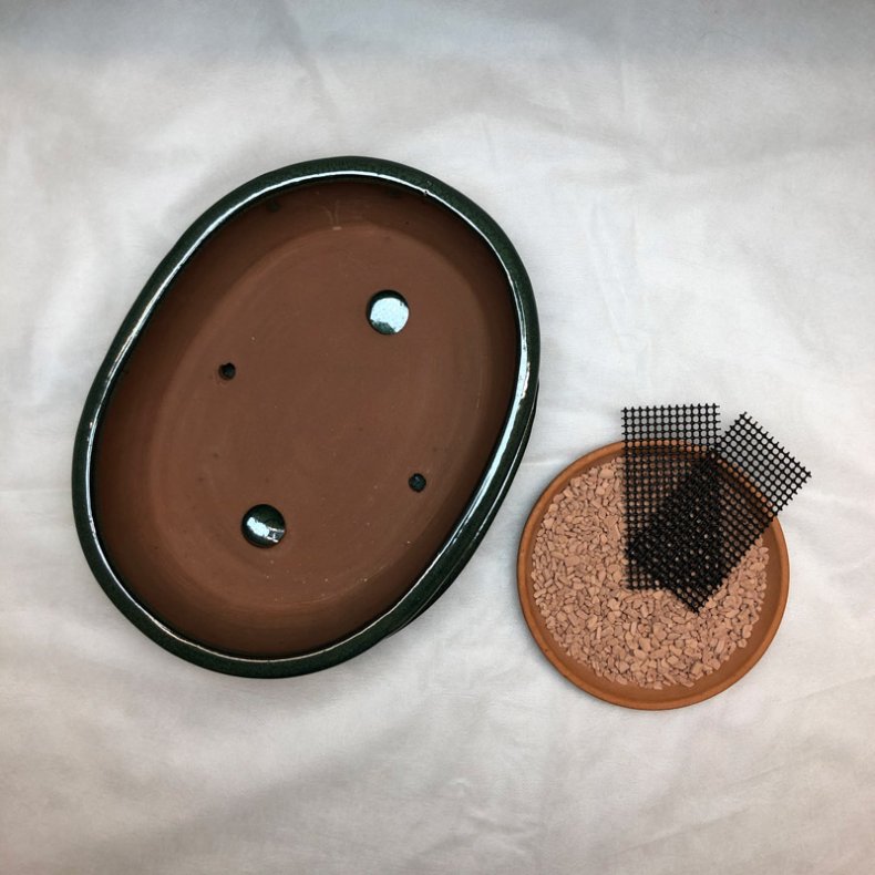 Bonsai-skl, str. 4, glaseret, oval, mrkegrn