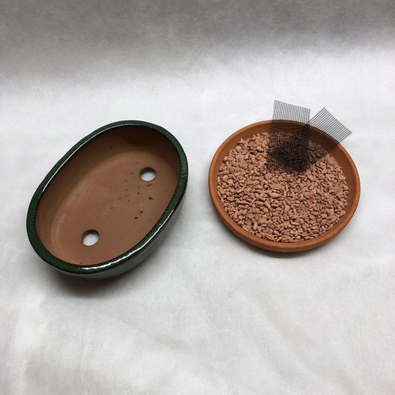 Bonsai-skl, str. 1, glaseret, oval, mrkegrn