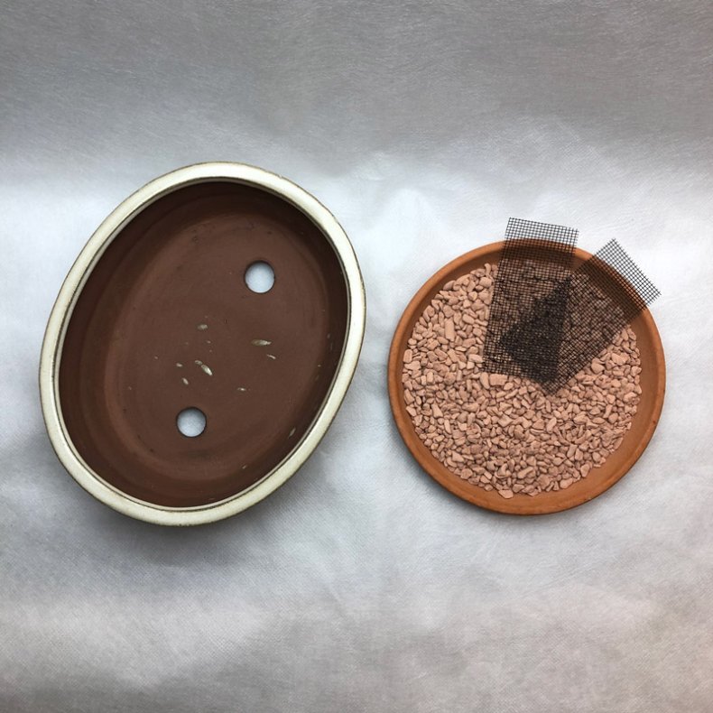 Bonsai-sk�l, str. 2, glaseret, oval, creme