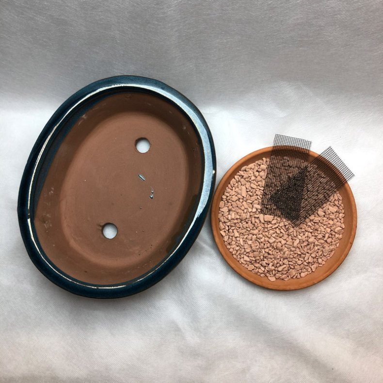 Bonsai-skl, str. 3, glaseret, oval med kant, mrkebl