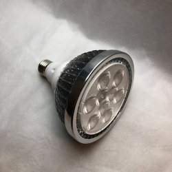 Vkstlys - LED 18 W varmhvid