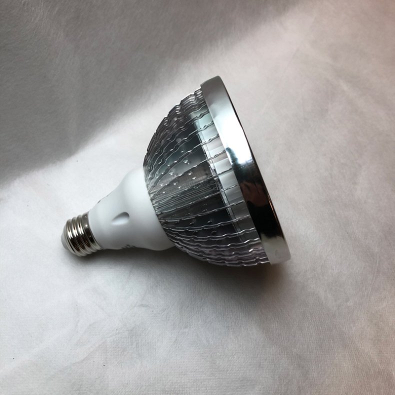 Vkstlys - LED 18 W varmrd